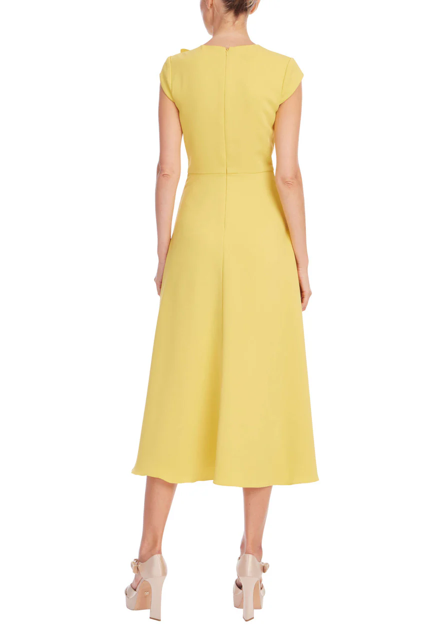 Floral Appliqué Cap sleeve Midi Dress - Image 3